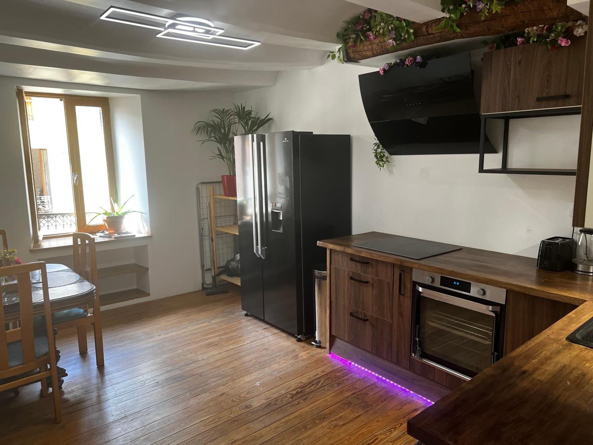 Appartement Moderne Et Chaleureux Briançon Buitenkant foto